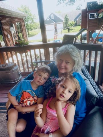 sb14 is Single in indianapolis, Indiana, 6