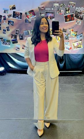 Nikauris