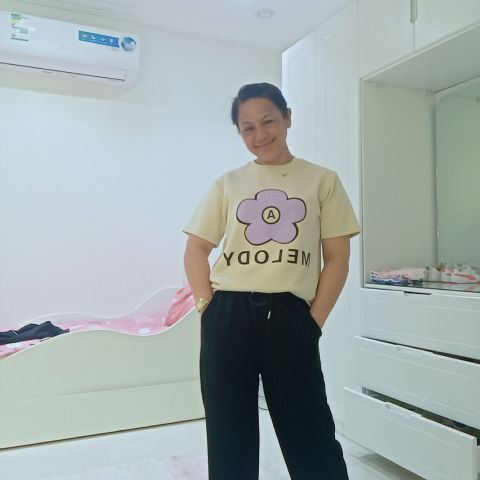 Miriam08197905