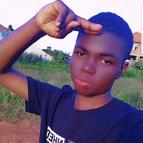 Emmanuel2499