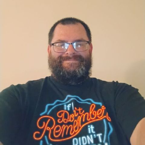 Shauns79 is Single in Huntington, West Virginia, 2