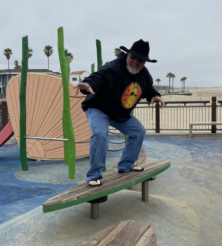 Romans1964 is Single in CERES, California, 3