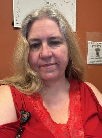 jo661 is Single in Greer, South Carolina, 2