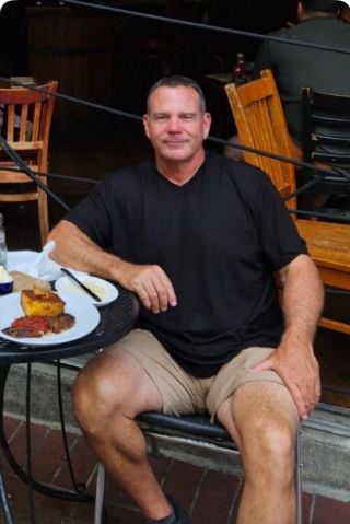 AndrewWNT is Single in Ubud, Bali, 4