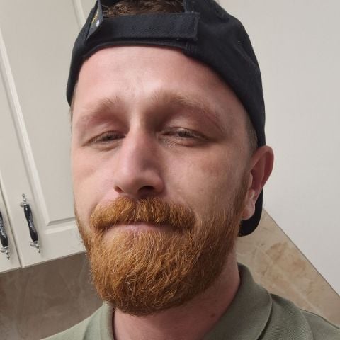 Ismet is Single in Berat, California, 3