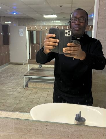 KC913 is Single in Harrogate, England, 2