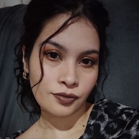 FabiG is Single in Comodoro Rivadavia, Chubut, 4