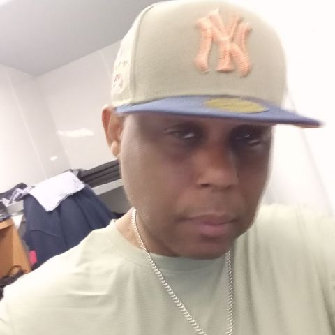 Christopheranthony is Single in London, England, 2