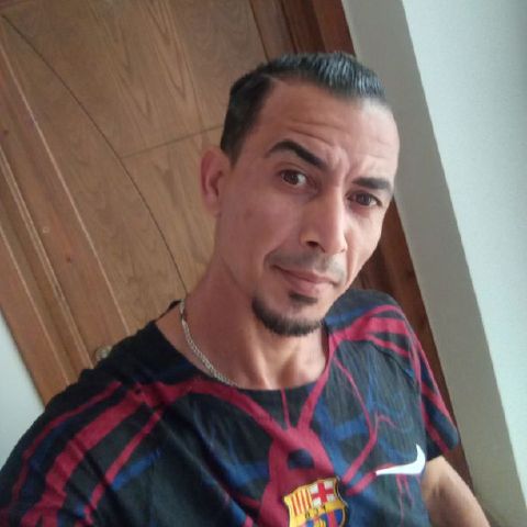 Fayez1988 is Single in Kantaoui, Susah, 3