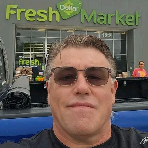Cavin57 is Single in Los Angeles, California, 2