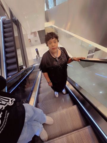 Cleo66 is Single in Doolandella, Queensland, 4