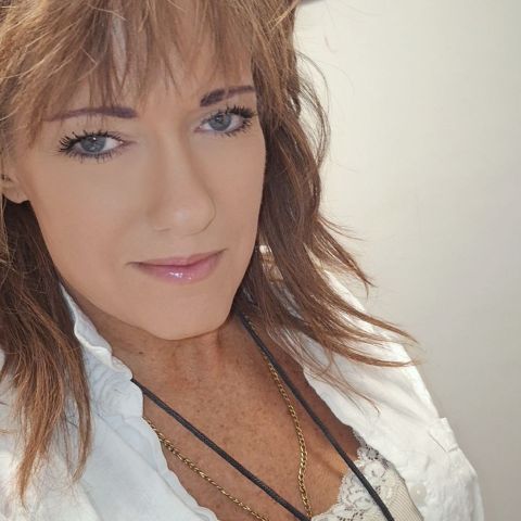 Gzuslvsu is Single in Great Falls, Montana, 2