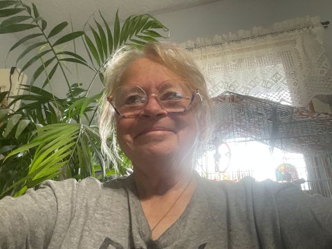 mimielf is Single in Davenport, Iowa, 3