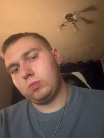 jimmierobertson1920 is Single in Stevenston, Scotland, 3