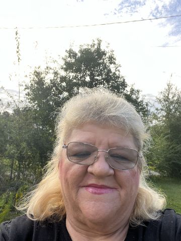 Rinrin5353 is Single in Leakesville, Mississippi, 6