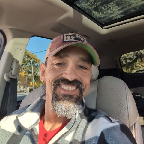 David756930 is Single in London, Ontario, 2