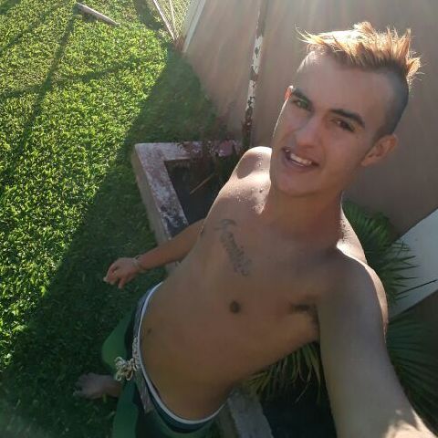 Santy23 is Single in San Salvador, Entre Rios, 3