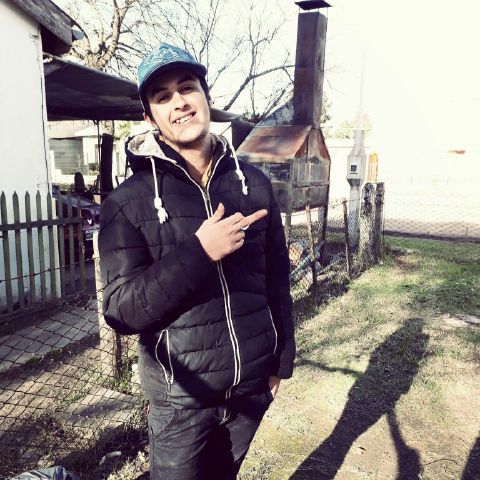 Santy23 is Single in San Salvador, Entre Rios, 4