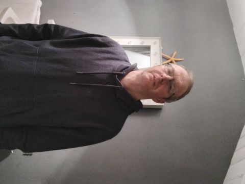 Michael798bt197ts is Single in Bangor, Northern Ireland, 4