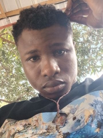 biggsam0h0h is Single in CLEARWATER, Florida, 3