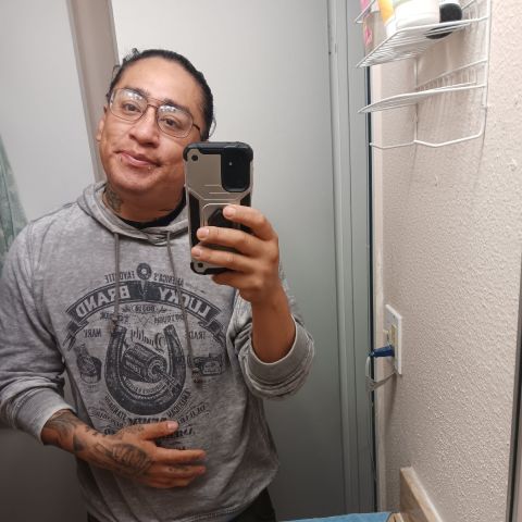 Robbinvsbatman is Single in Houston, Texas, 5