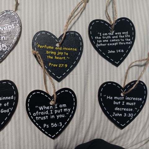 Robbinvsbatman is Single in Houston, Texas, 6