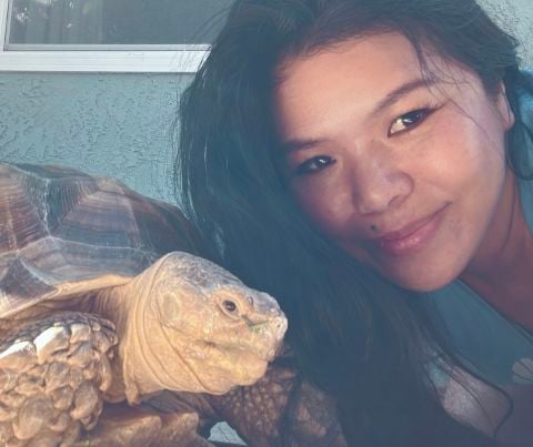 TuTuV is Single in West Covina, California, 6