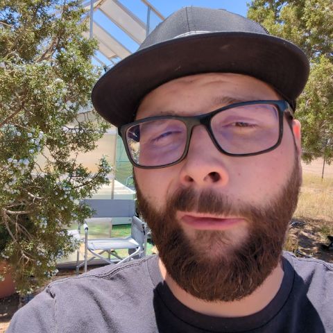 Philip312 is Single in Bullhead City, Arizona, 4