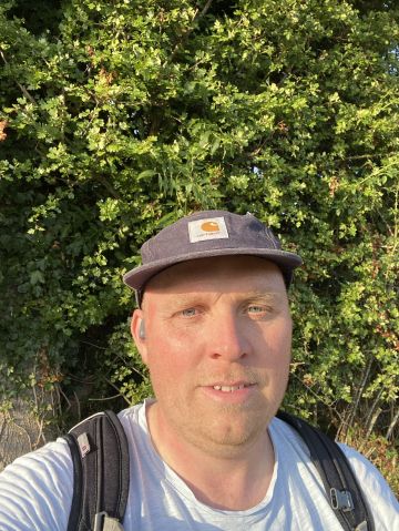 Rich1588 is Single in Norwich, England, 4