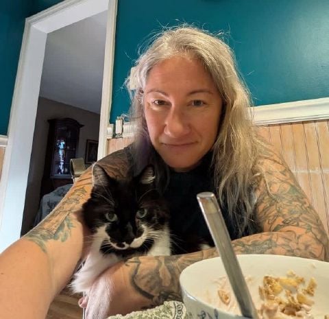 Pamela5587 is Single in Waterbury, Connecticut, 2