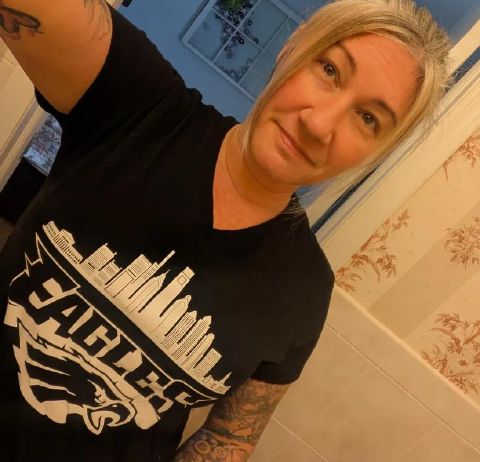 Pamela5587 is Single in Waterbury, Connecticut, 5