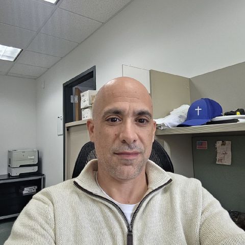 Chrisjkola is Single in Pompton Plains, New Jersey, 3