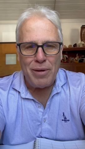 Carlosishereforyou09