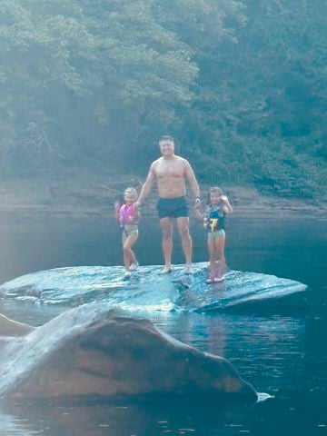 Fetch1213 is Single in Morgantown, West Virginia, 4