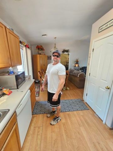 Justin9222 is Single in PRESCOTT VALLEY, Arizona, 2