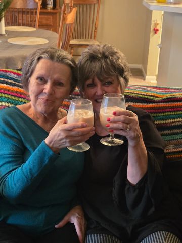 JeannieT is Single in Amelia, Ohio, 3