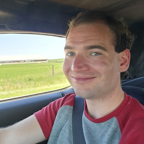 GMT99 is Single in Zearing, Iowa, 3