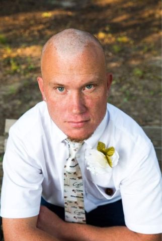 Blackcupofcoffee is Single in JASPER, Indiana, 2