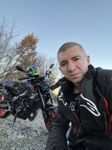 Emil_Metodiev is Single in Plovdiv, Plovdiv, 5