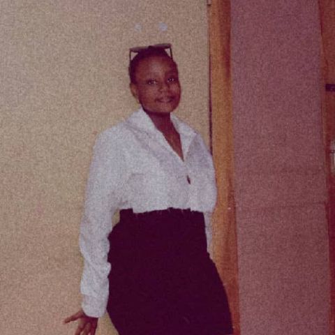 Marthabenson is Single in Mwanza, Puglia, 4