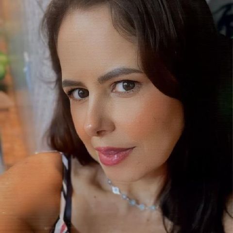 Luisa252 is Single in Tampa, Florida, 3