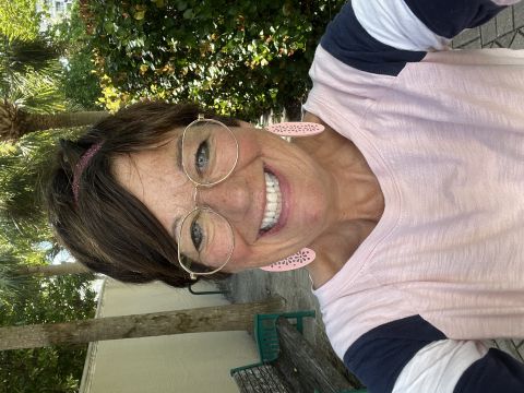 Shar25 is Single in GOSHEN, Indiana, 3