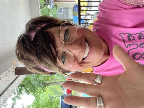 Shar25 is Single in GOSHEN, Indiana, 6