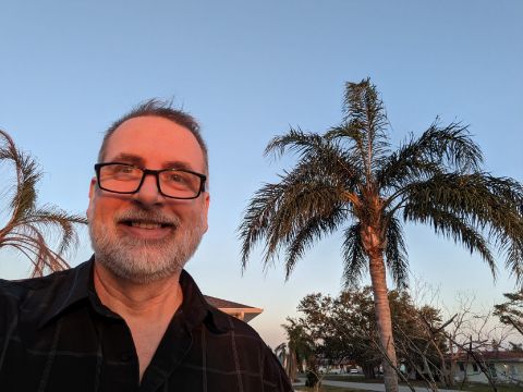 Benj222 is Single in Evansville, Indiana, 4