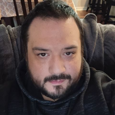 Eric1227 is Single in Hattiesburg, Mississippi, 3