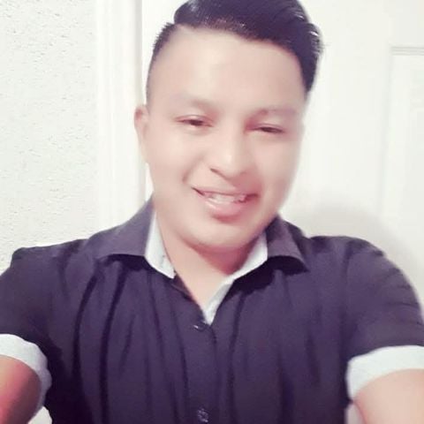 Carl0121 is Single in Fontana, California, 3