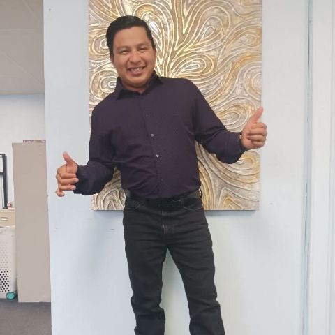 Carl0121 is Single in Fontana, California, 4