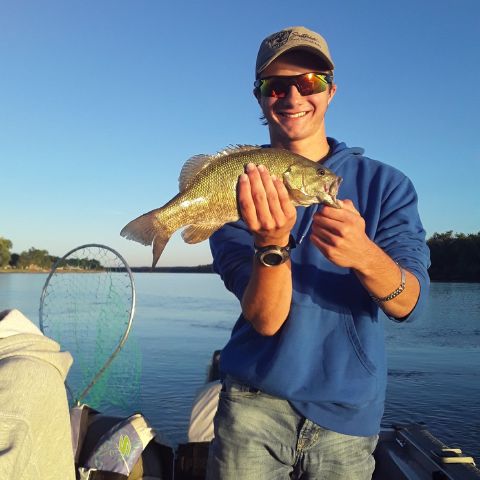 TheoFrerichs is Single in Pierre, South Dakota, 5