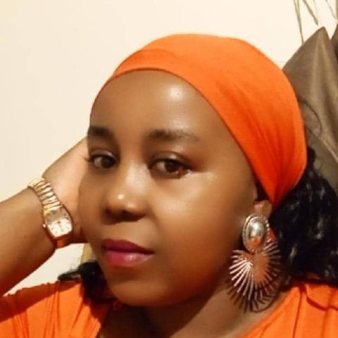 Ruth000000 is Single in London, England, 4