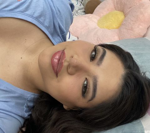 Lizriva1 is Single in utah, Idaho, 4